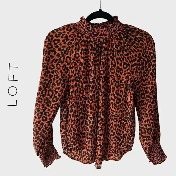 LOFT | NWOT | LONG SLEEVE ANIMAL PRINT BLOUSE | SMALL PETITE - Picture 1 of 5